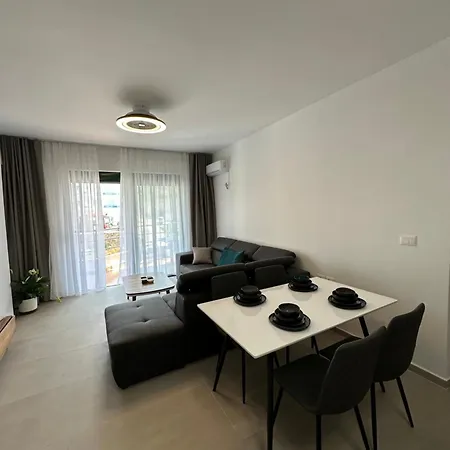 Apartment Riverside Katka Sarandë