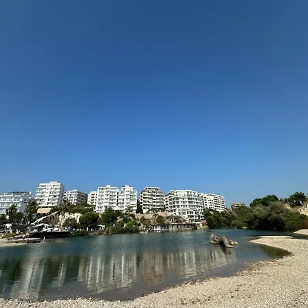 Riverside Katka Saranda