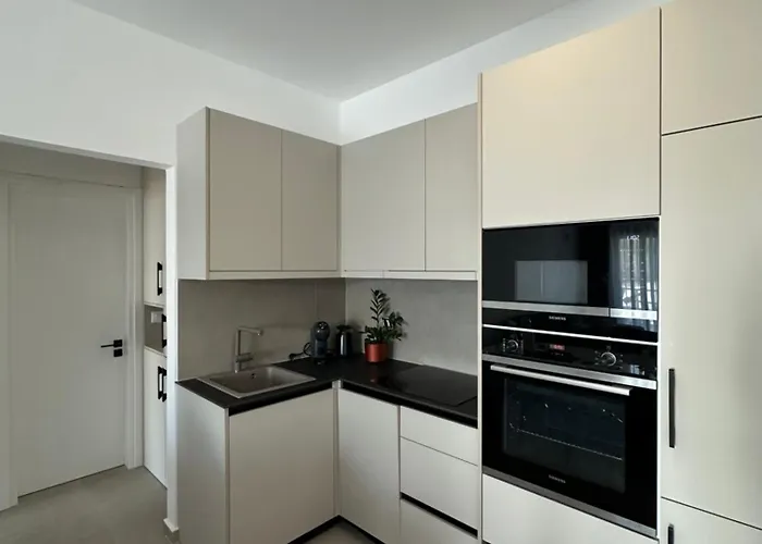 New Riverside Sarandë