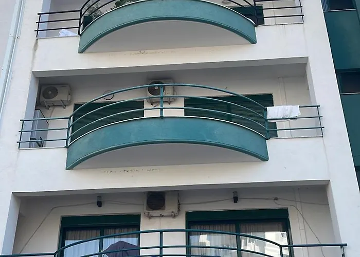 New Riverside Lejlighed *